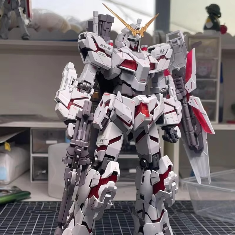 Model Kit Unicorn - متوفر في المخزون Hg 1/144 Rx-0