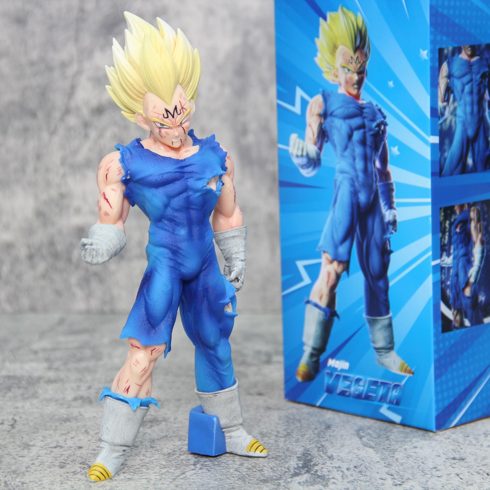 Model Kit Vegeta - تمثال الأمير فيجيتا من دراغون بول