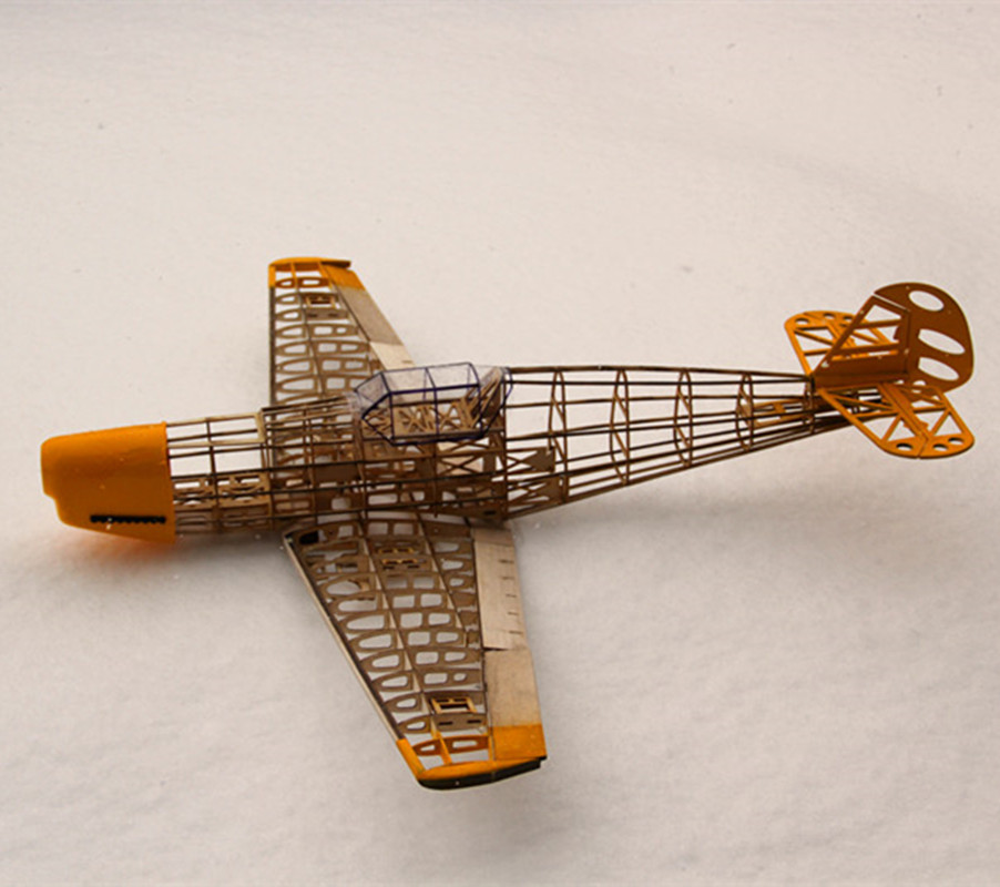 البلسا الخشب طائرة عدة مع الإط - مراجعة Model Kit Simulator وسعره