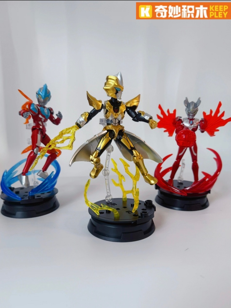 كيبلّي ألترامان صندوق المفاجآت - مراجعة Model Kit Zero Megaman وسعره