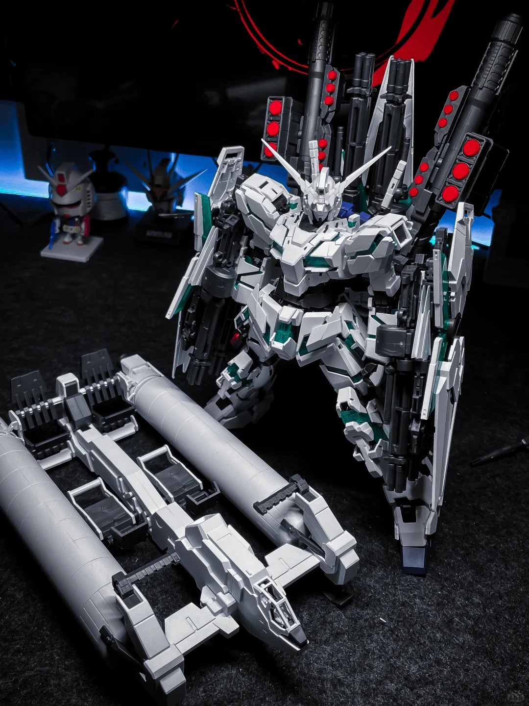 متوفر الآن: نموذج MENGHU MGEX  - مراجعة Model Kit Unicorn وسعره