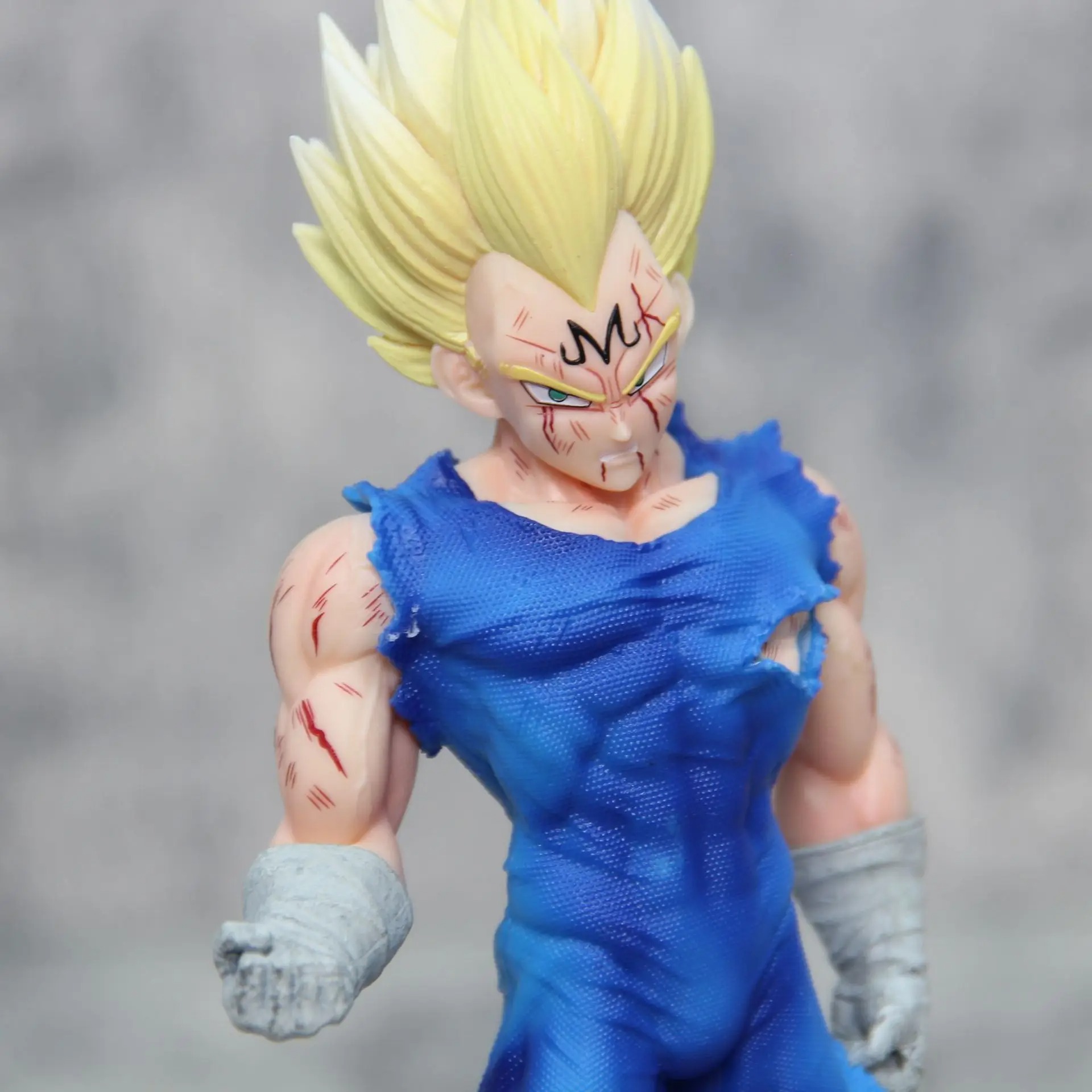 20 سنتيمتر أنيمي لعبة دراغون ب - مراجعة Model Kit Vegeta وسعره